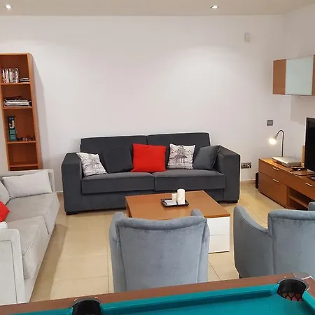 Apartment Mcavia *
